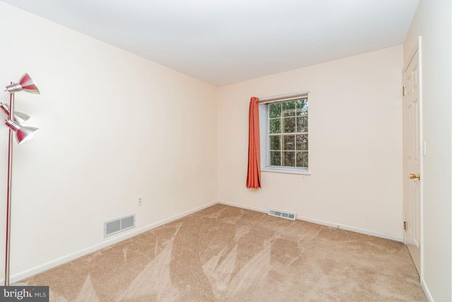 1895 ESTHER DR, Carlisle, PA 17013