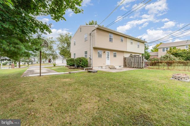 1895 ESTHER DR, Carlisle, PA 17013