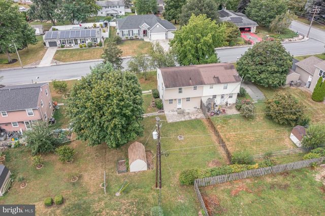 1895 ESTHER DR, Carlisle, PA 17013