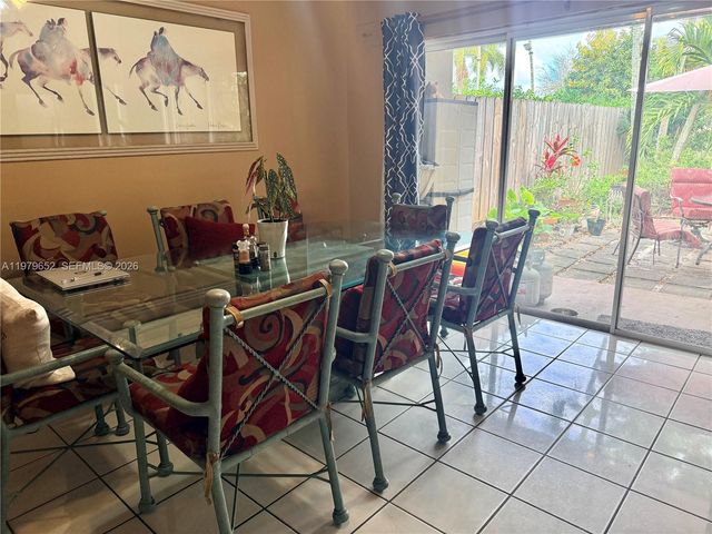 17991 SW 136th Ave, Miami, FL 33177