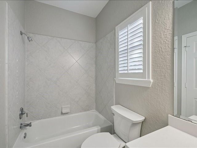 15415 Rocky Oak Court, Houston, TX 77059