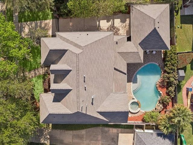 15415 Rocky Oak Court, Houston, TX 77059