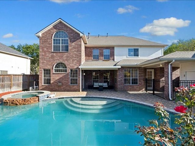 15415 Rocky Oak Court, Houston, TX 77059