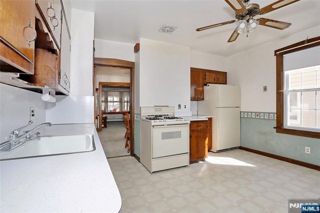 5 13th Street, Hawthorne, NJ 07506