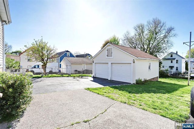 5 13th Street, Hawthorne, NJ 07506