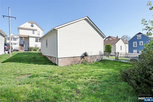 5 13th Street, Hawthorne, NJ 07506