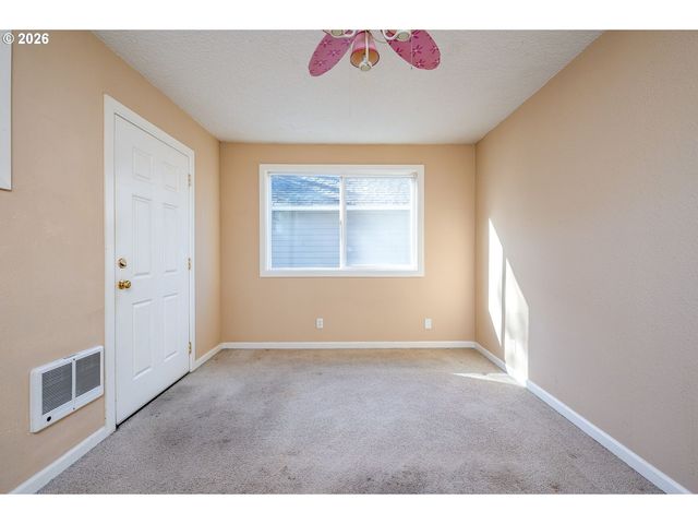 6700 N BOSTON Ave, Portland, OR 97217