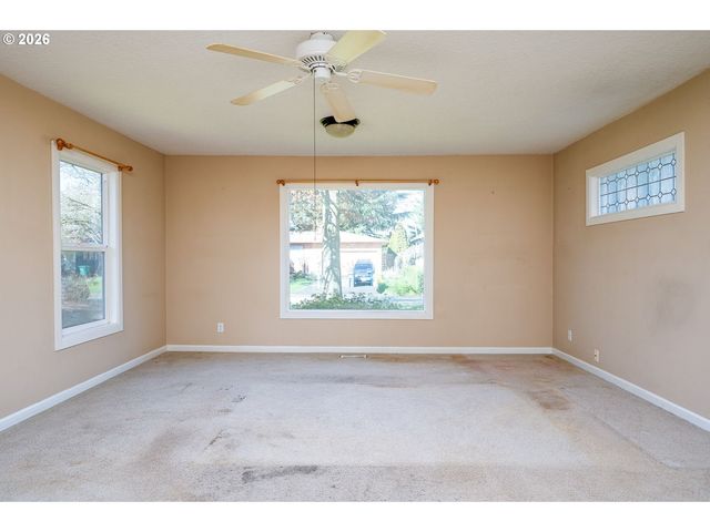 6700 N BOSTON Ave, Portland, OR 97217