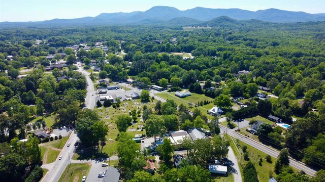 305 E Prince Road, Landrum, SC 29356