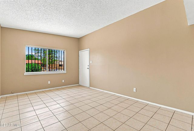 7193 GRANITE Road, El Paso, TX 79915