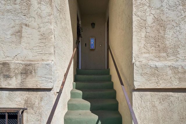 4515 College Way O, San Diego, CA 92115