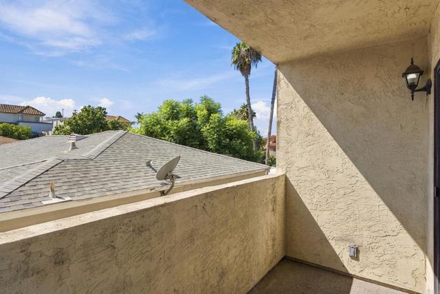 4515 College Way O, San Diego, CA 92115