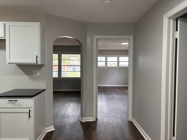 1712 S Erie Street, Wichita, KS 67211