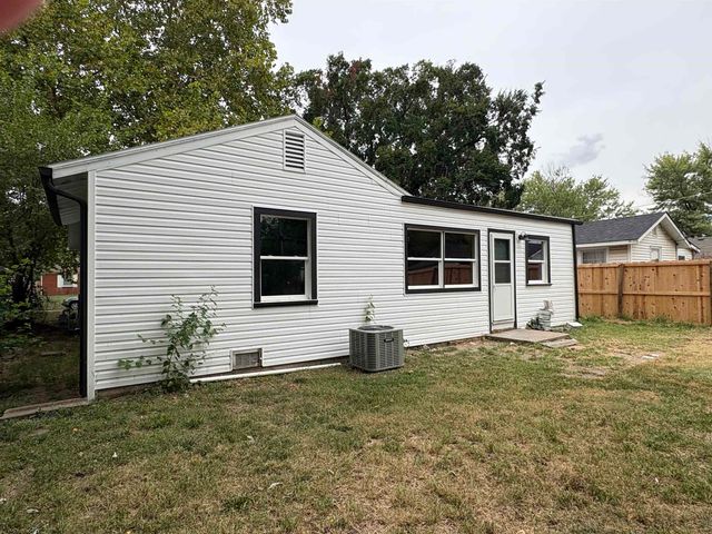 1712 S Erie Street, Wichita, KS 67211