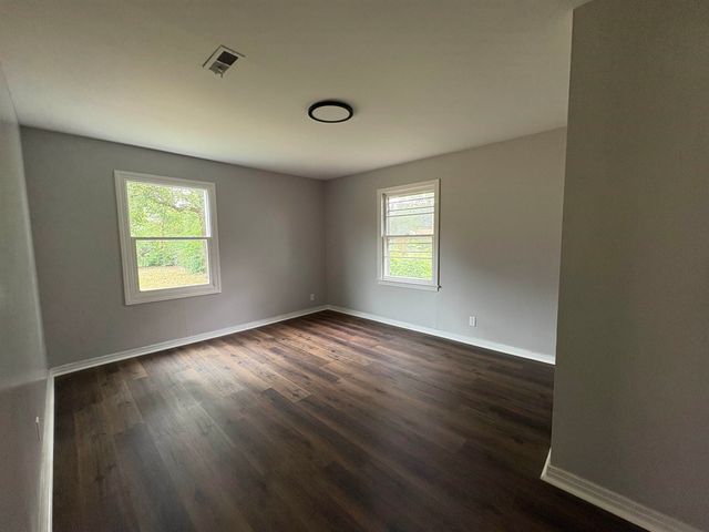 1712 S Erie Street, Wichita, KS 67211