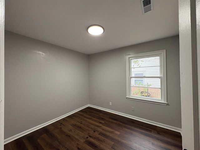 1712 S Erie Street, Wichita, KS 67211