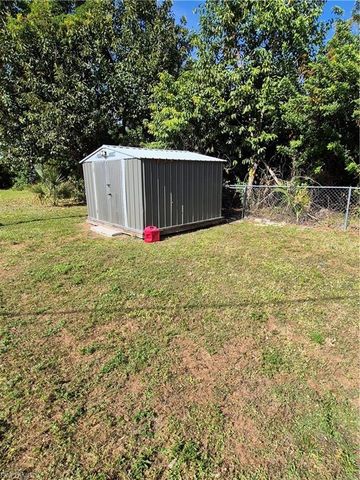 3721 Highland AVE, Fort Myers, FL 33916