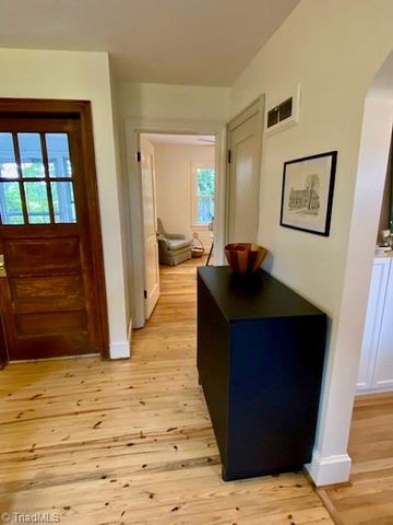 1779 Mountainview Road, King, NC 27021