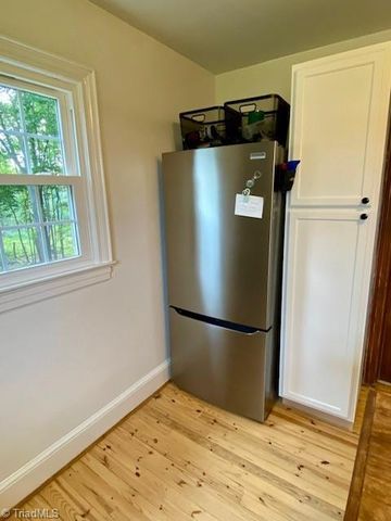 1779 Mountainview Road, King, NC 27021