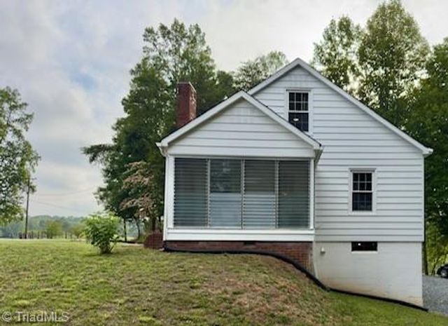 1779 Mountainview Road, King, NC 27021
