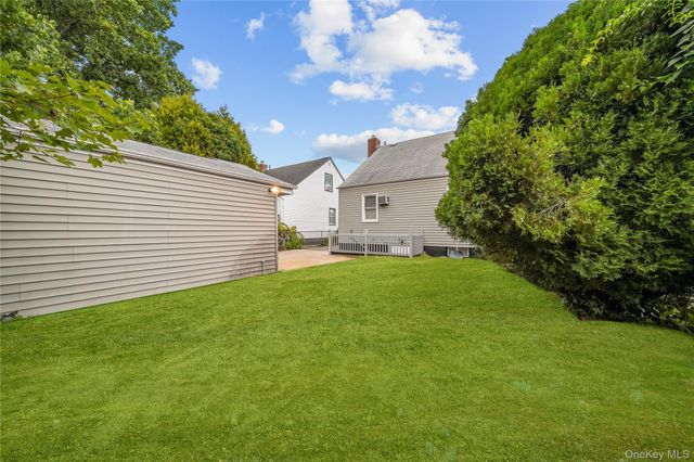 370 Locust Avenue, Uniondale, NY 11553