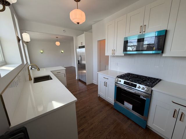 5333 S Dorchester Avenue 3A, Chicago, IL 60615