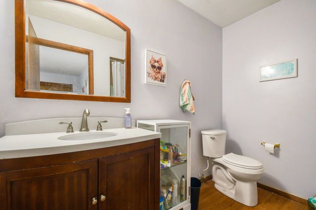 57058 Pine Road, South Bend, IN 46619