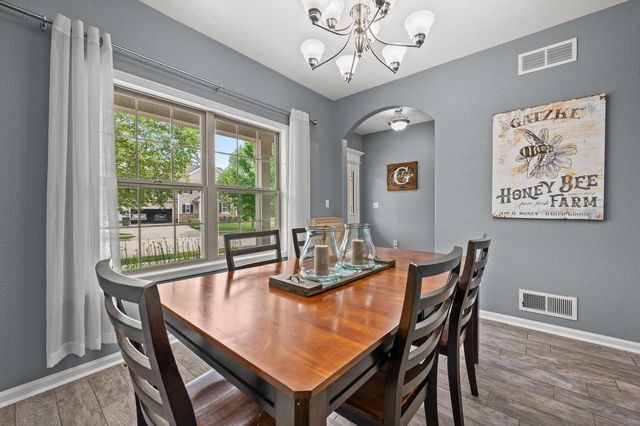 2005 Patrick LANE, Waukesha, WI 53188