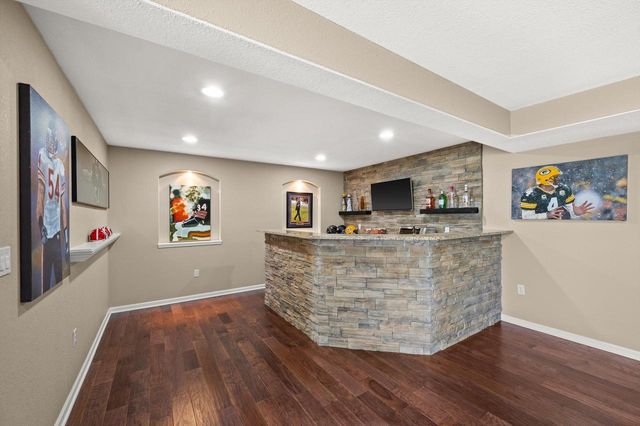 2005 Patrick LANE, Waukesha, WI 53188