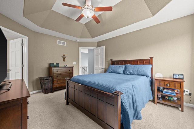 2005 Patrick LANE, Waukesha, WI 53188