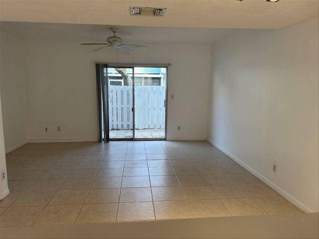 2593 NE 15th Street, Pompano Beach, FL 33062