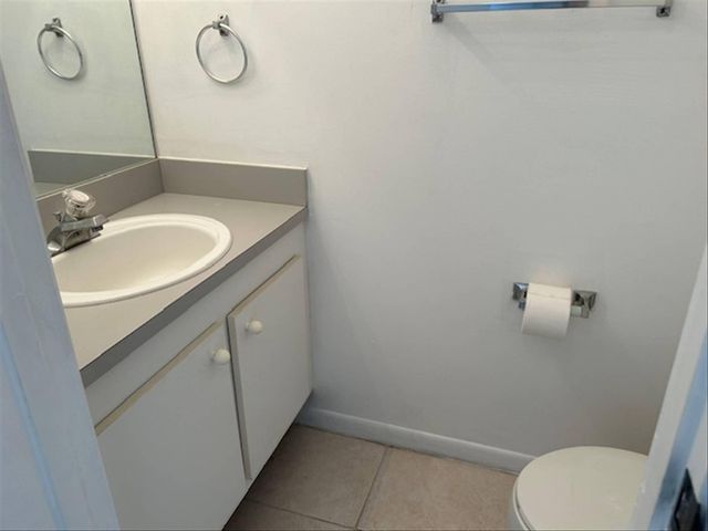 2593 NE 15th Street, Pompano Beach, FL 33062