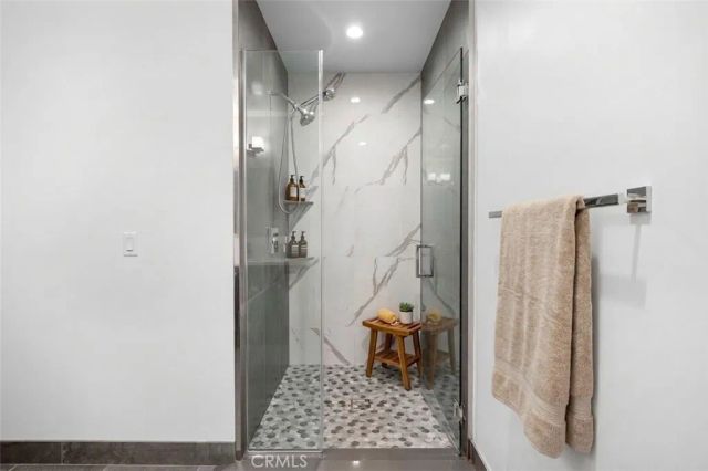 125 Hurlbut Street 108, Pasadena, CA 91105