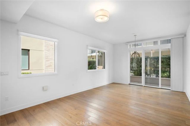 125 Hurlbut Street 108, Pasadena, CA 91105