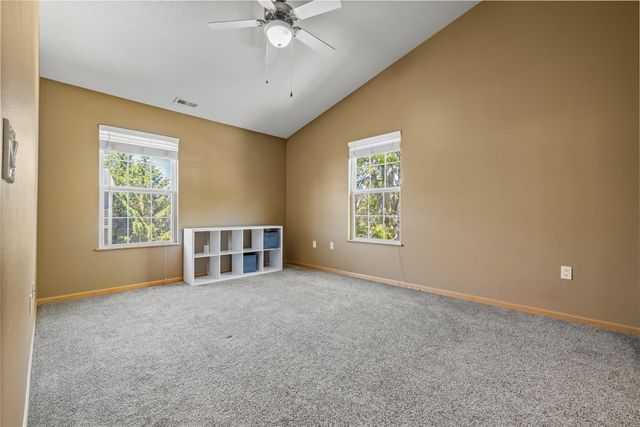 5549 Kirkland Court, Johnston, IA 50131