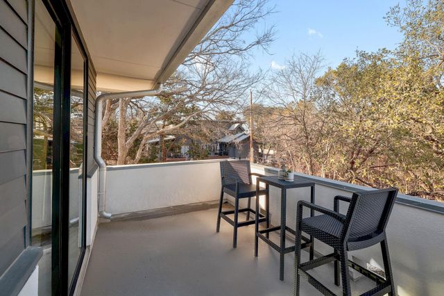 5710 Longhorn LNDG, Austin, TX 78734