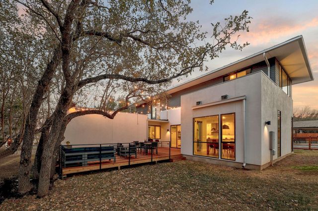 5710 Longhorn LNDG, Austin, TX 78734