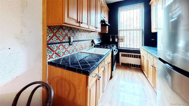 64-35 Yellowstone Boulevard 6H, Forest Hills, NY 11375