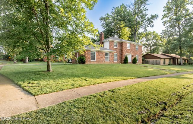 10701 Linn Station Rd, Louisville, KY 40223