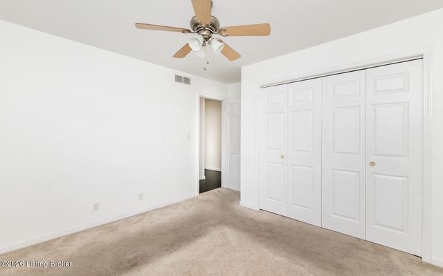 10701 Linn Station Rd, Louisville, KY 40223