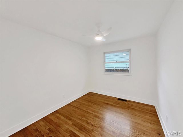 1673 Kingsford Drive, Florissant, MO 63031