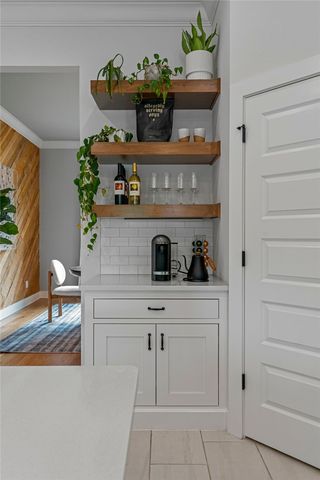 1060 Elizabeth Drive, Bentonville, AR 72713