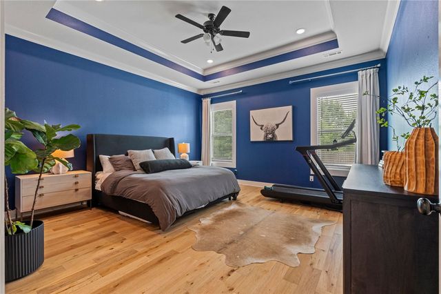 1060 Elizabeth Drive, Bentonville, AR 72713