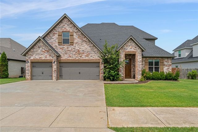 1060 Elizabeth Drive, Bentonville, AR 72713