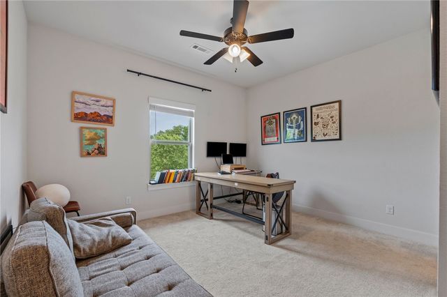 1060 Elizabeth Drive, Bentonville, AR 72713