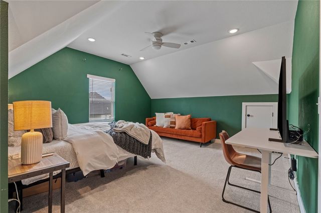 1060 Elizabeth Drive, Bentonville, AR 72713