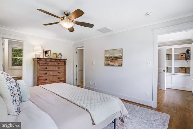 10019 KENSINGTON PKWY, Kensington, MD 20895