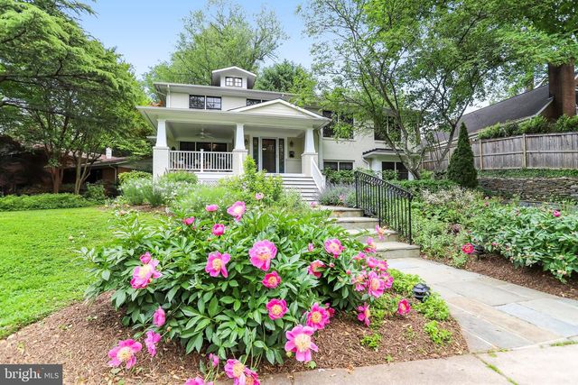 10019 KENSINGTON PKWY, Kensington, MD 20895