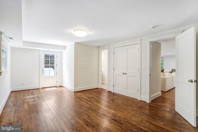 10019 KENSINGTON PKWY, Kensington, MD 20895