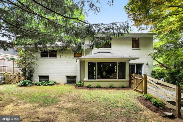 10019 KENSINGTON PKWY, Kensington, MD 20895